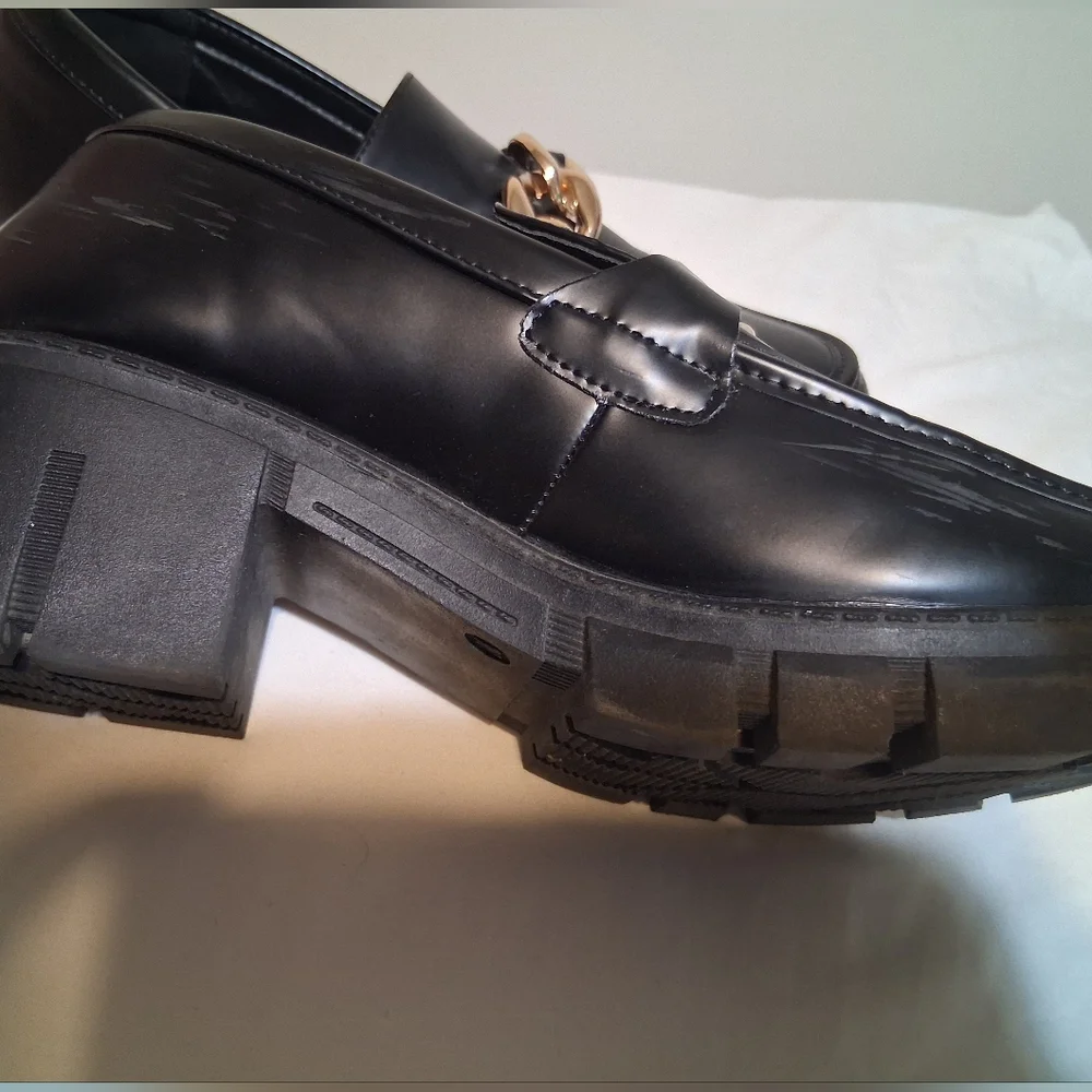 Black Chunky Platform Chain Loafers – Women’s Size 10 TINSTREE Grunge Y2k Trendy